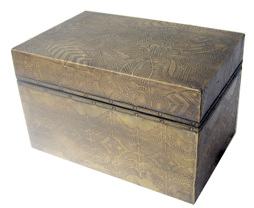 WOODEN BOX