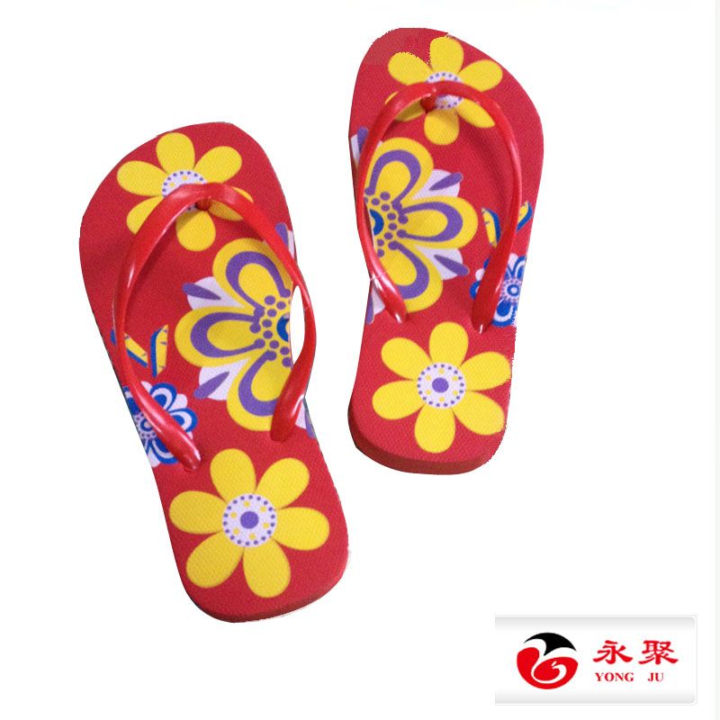 Adorable EVA kid flip flop with pretty pattern