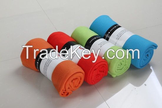 Solid polar fleece blanket