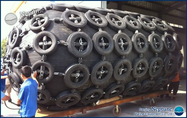 Marine / ship / boat rubber fender