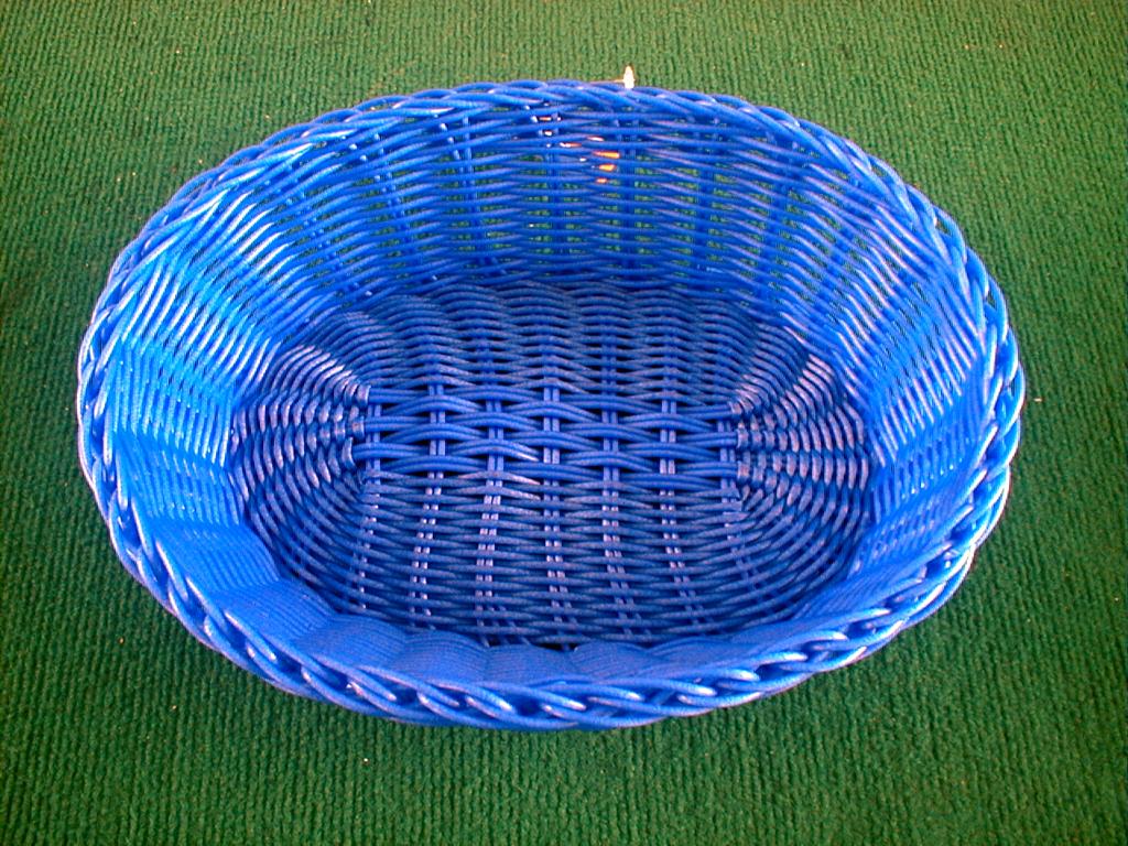 poly rattan basket