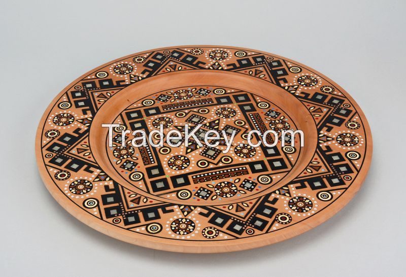 Inlaid wooden plate