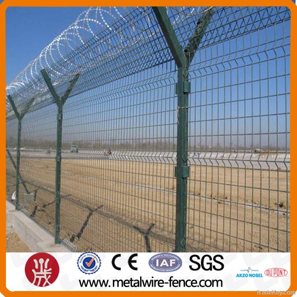 PVC Coated Metal Wire Mesh Fence