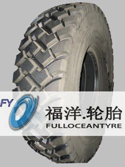 Radial Articulated-Truck Tyre with Wide and Stable Tread