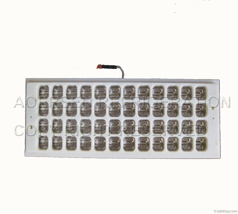 Commercial water spray cube ice evaporator