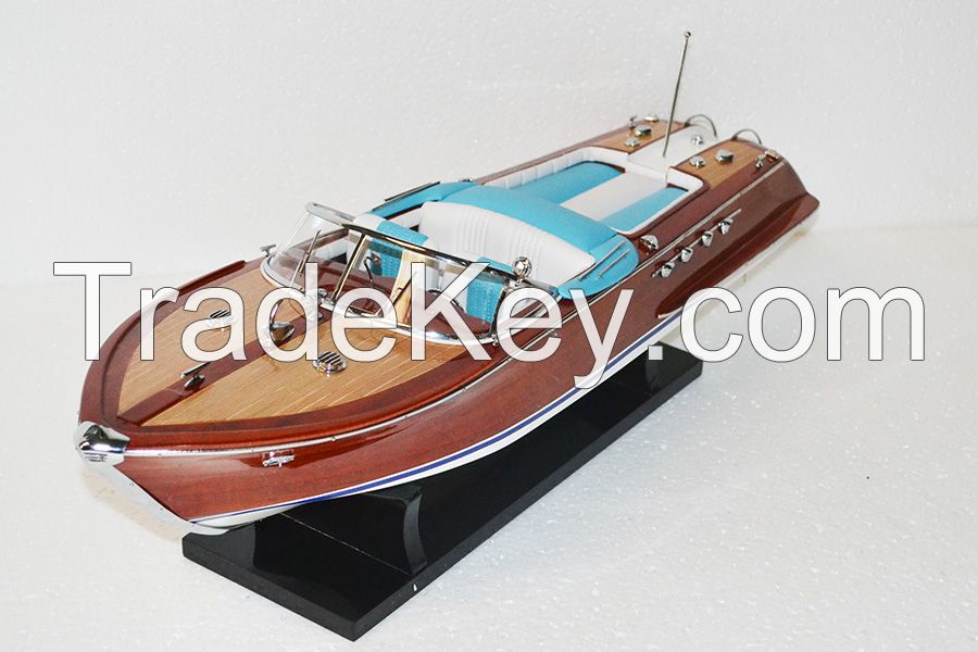 WOODEN MODEL BOAT