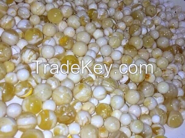 NATURAL ROYAL WHITE BEADS  - PRODUCER !!!