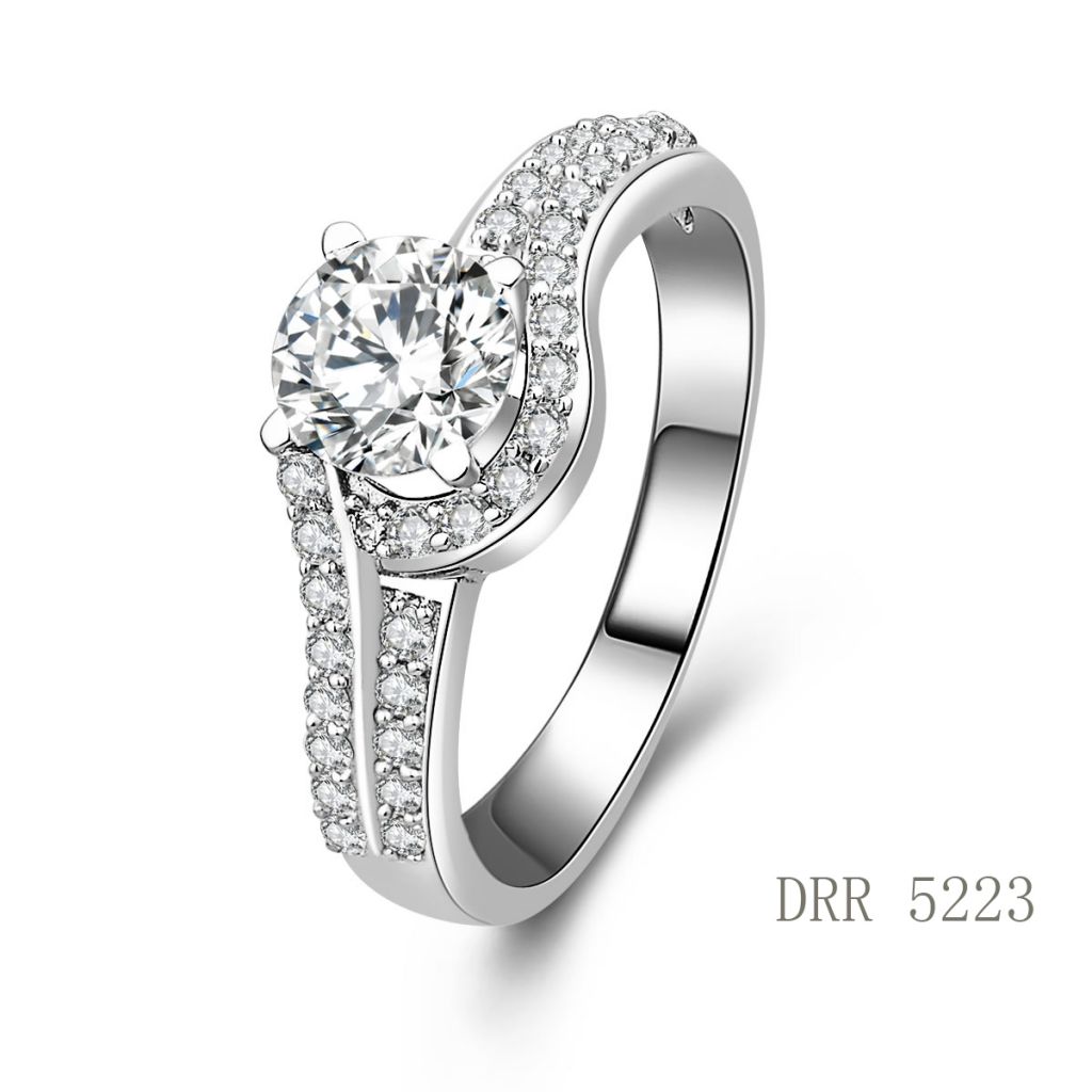 Light Weight Hot Sale Ring 925 Sterling Silver Engagement Ring With CZ