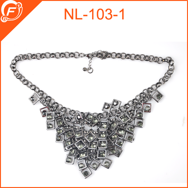 newest fashion women crystal necklace for garments decoration