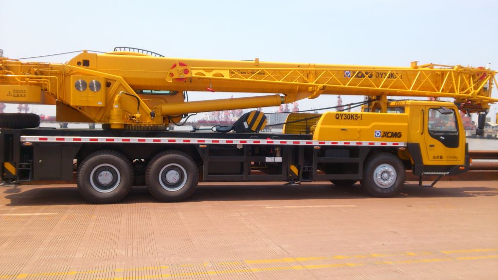 truck crane, mobile crane, crane truck