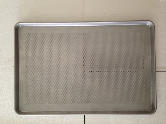 Baking pan