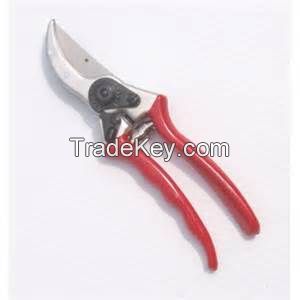 Pruner