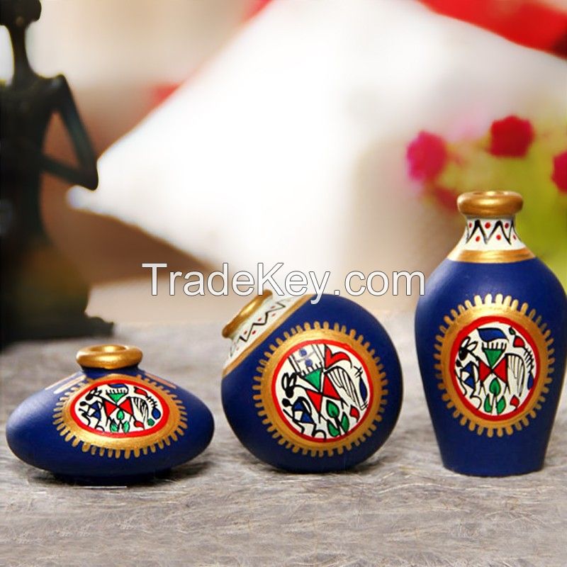 ExclusiveLane Terracotta Warli Handpainted Pots Red Set Of 2