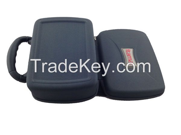 hard plastic carrying case with handle