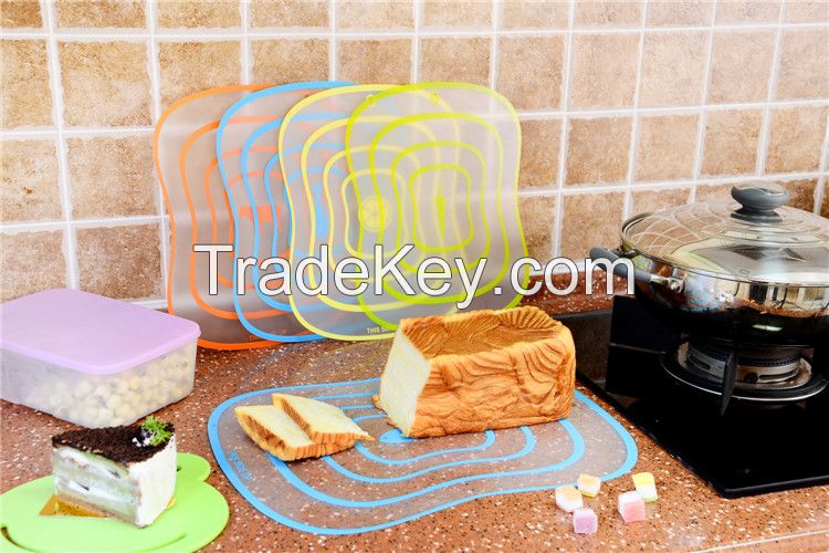 kitchen vegetable and fruit thin plastic cutting mat