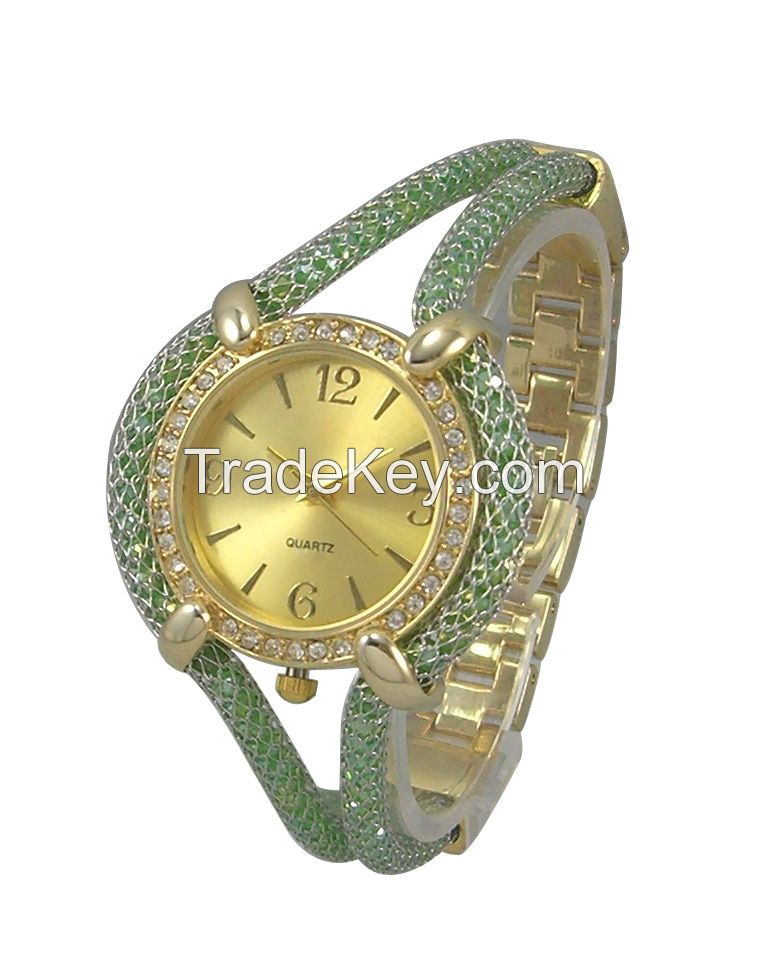 Sell Alloy Quartz Bracelet Watches