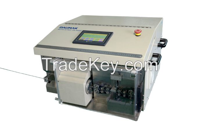 Coaxial automatic wire stripping machine 