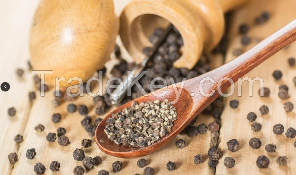 Organic Black Pepper - Crushed