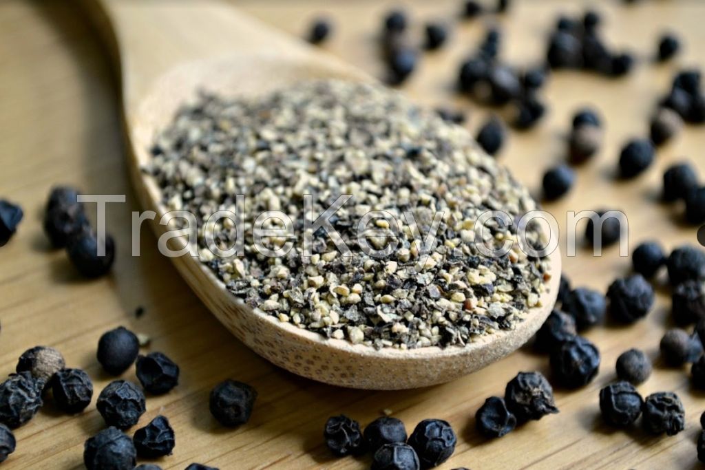 Organic Black Pepper - Crushed