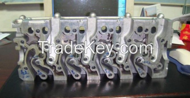 Cylinder cover sand casting aluminum