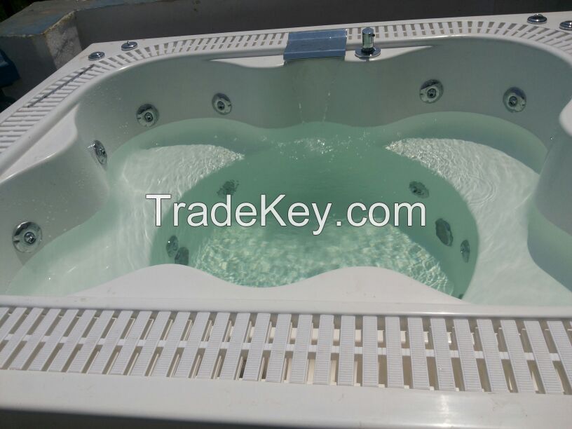 Indian Spa Bath Tub For 4 Seater ( JACUZZI) ( 6 X 5 X 2.5 FT)