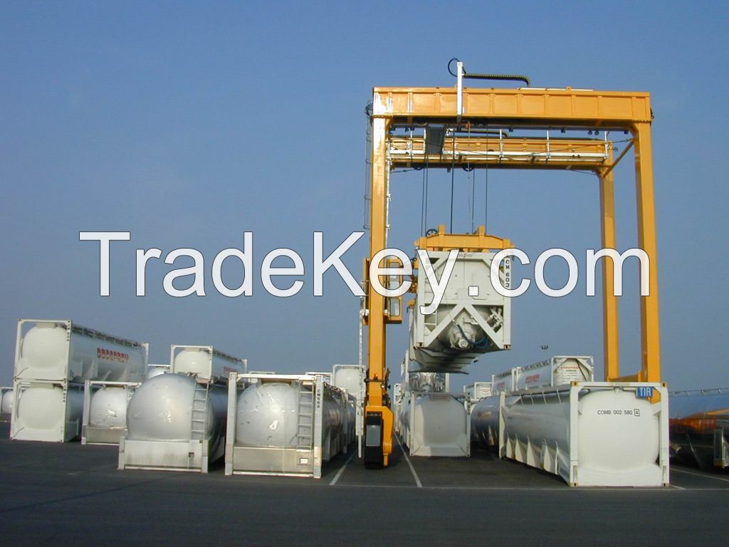 Isoloader Rubber Tyred Gantry Container Handling Straddle Carrier