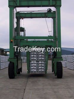 Isoloader Straddle Carrier - Aluminium and Steel Ingot Carrier