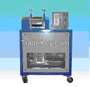 Plastic Material Cutter