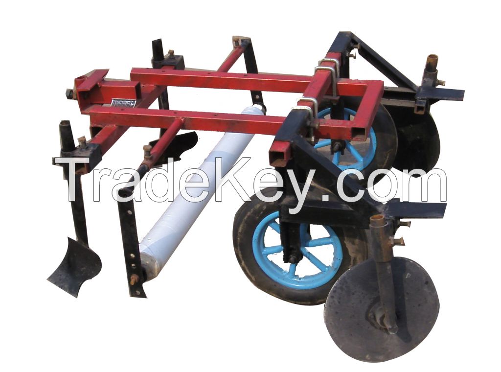 Factory Direct Sales Plastic Mulching Spraying Agriculture Machine