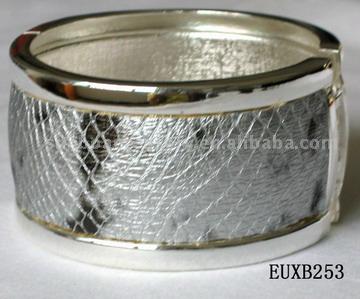 fashion bangle