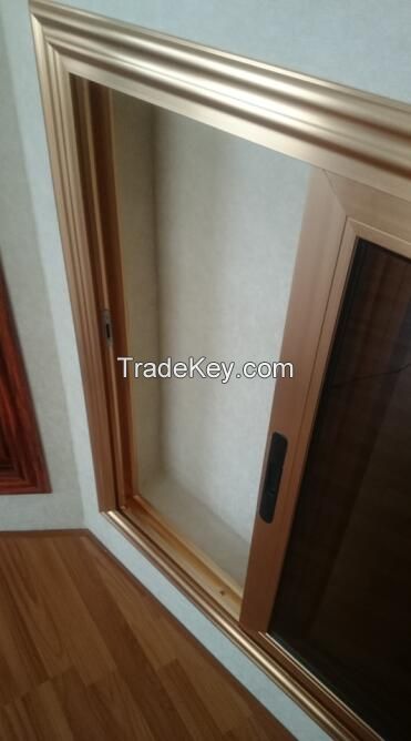 Aluminum sliding window