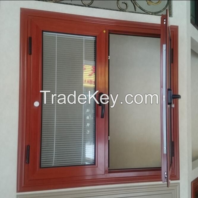 Aluminum casement window