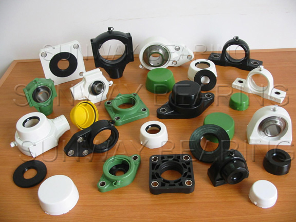 Thermoplastic pillow block bearing