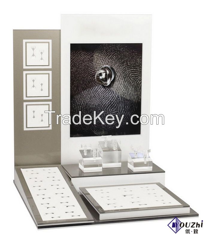 jewelry display