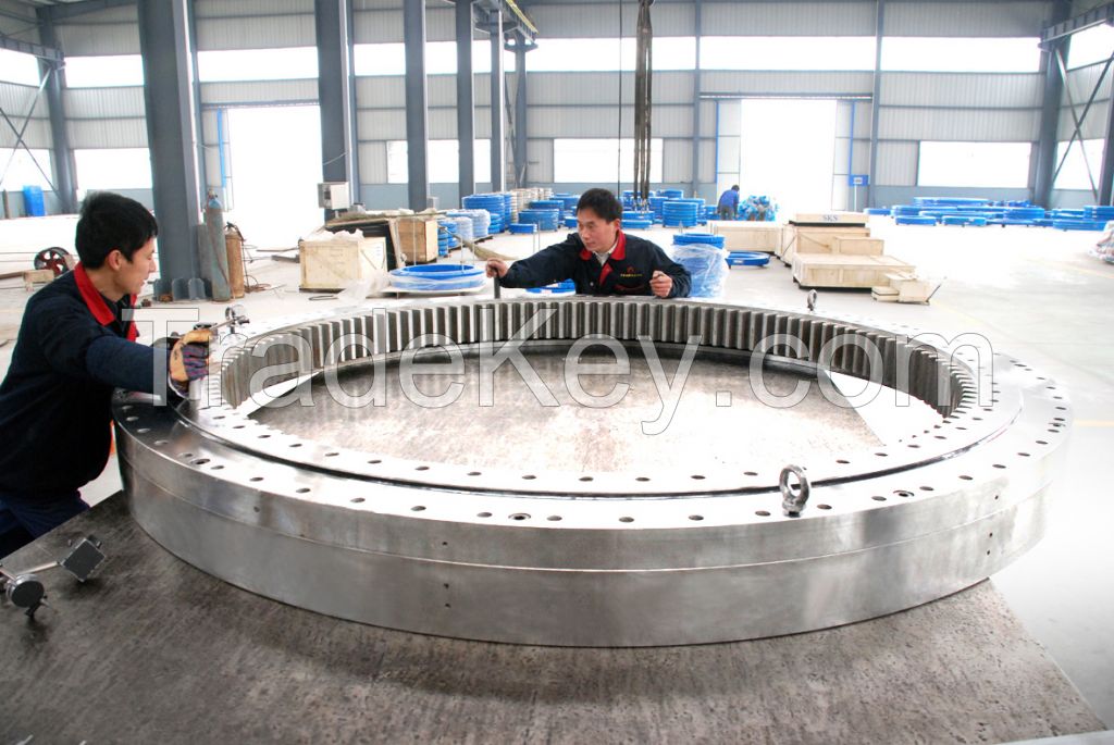 Three-Row Roller Rolling Slewing Bearing (13 series) for EAF Electric Arc Furnace