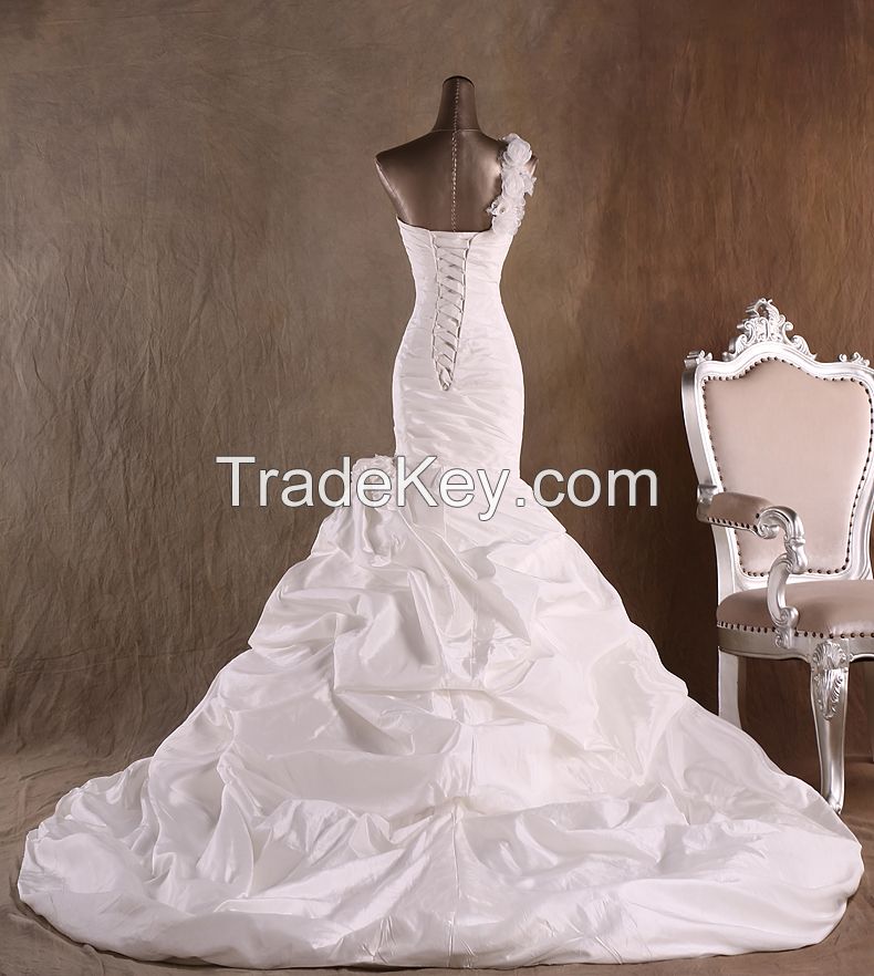 Elegant Mermaid One Shoulder Taffeta Wedding Dresses with Flowers