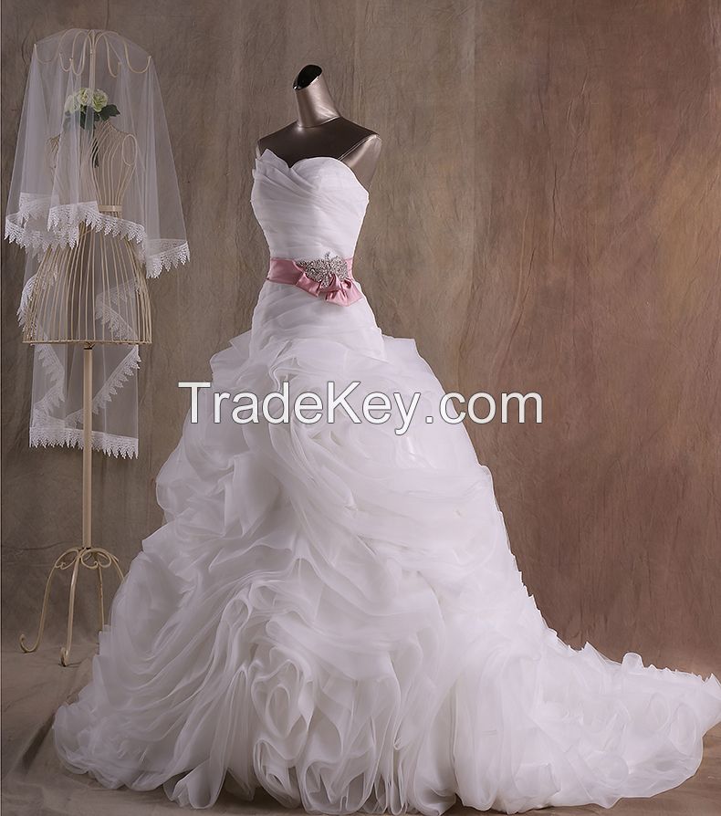 Elegant Ball Gown Strapless Organza Wedding Dress with Sashes