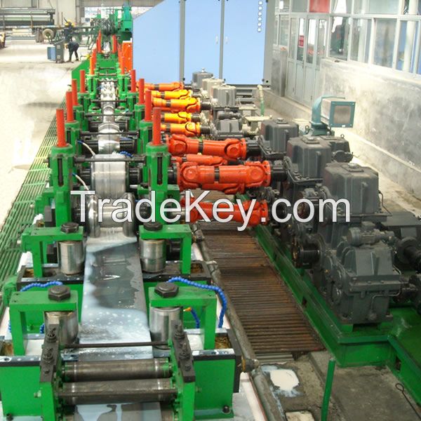 Pipe making machine