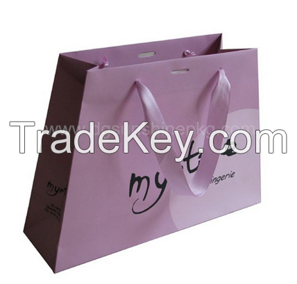 Elegant Apparel Shopping Bag