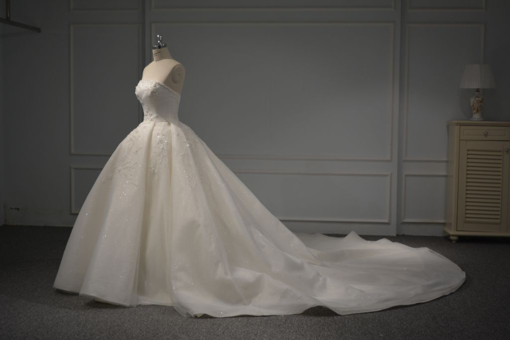 Custom wedding dress, bridal gown promotion-low price