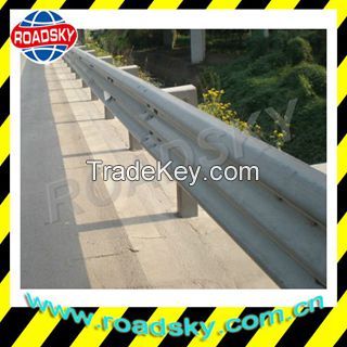 Galvanized Stainless Metal Three Beam Guardrail Suppliers