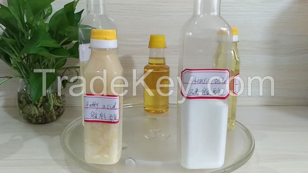 Vegetable Oleic Acid, good price for oleic acid Distilled Soya Fatty Acid, Distilled Palm Fatty Acid, Soybean Fatty Acid Oil Wholesale Price 