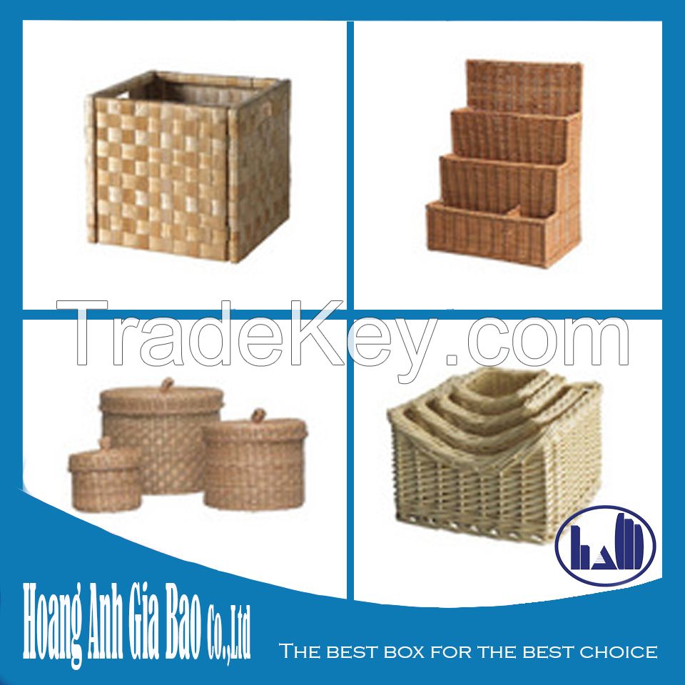 Rattan box