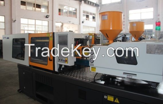 680KN Plastic Injection Molding Machines LPM-68