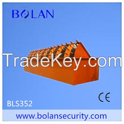 Anti-terrorist security heavy duty hydraulic road blocker