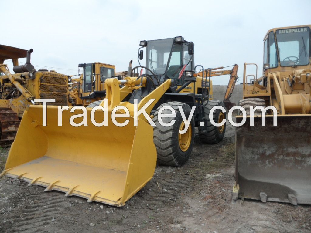 KOMATSU WA380  LOADER