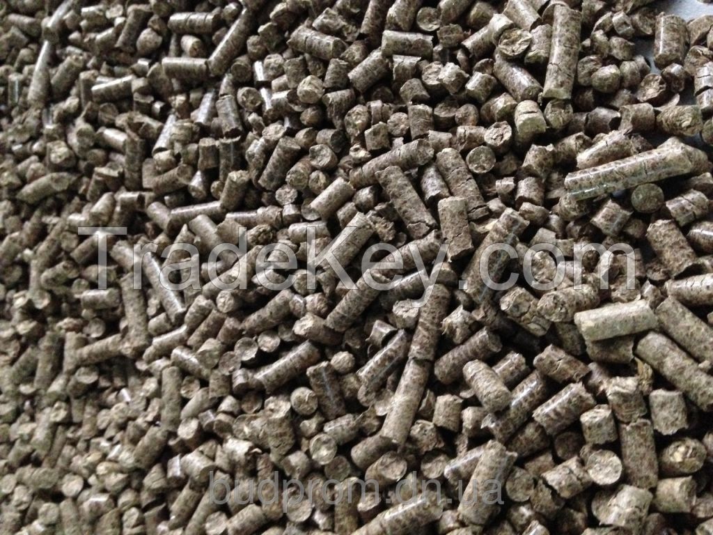 Bulrush pellets