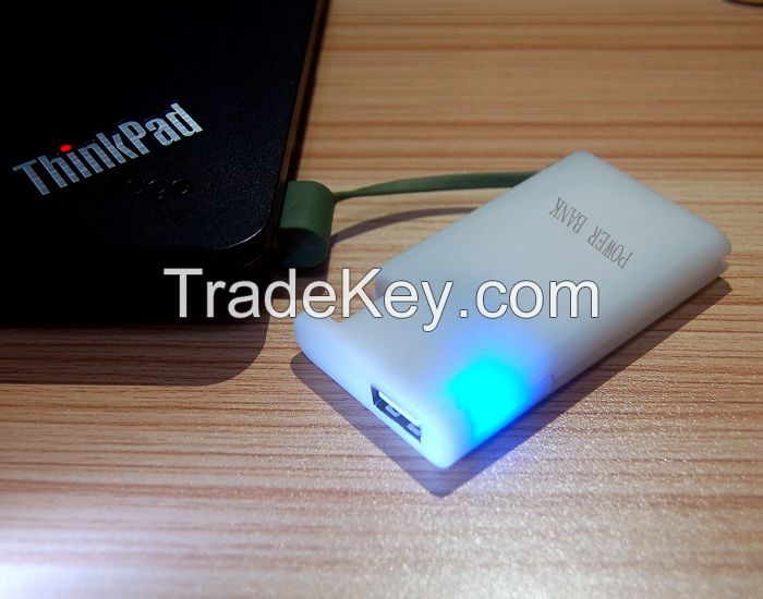 2014 mobile phone universal usb fashionalbe lighter design 2400mah power bank