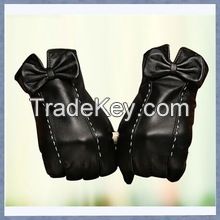 Fashion Lady Leather Glove