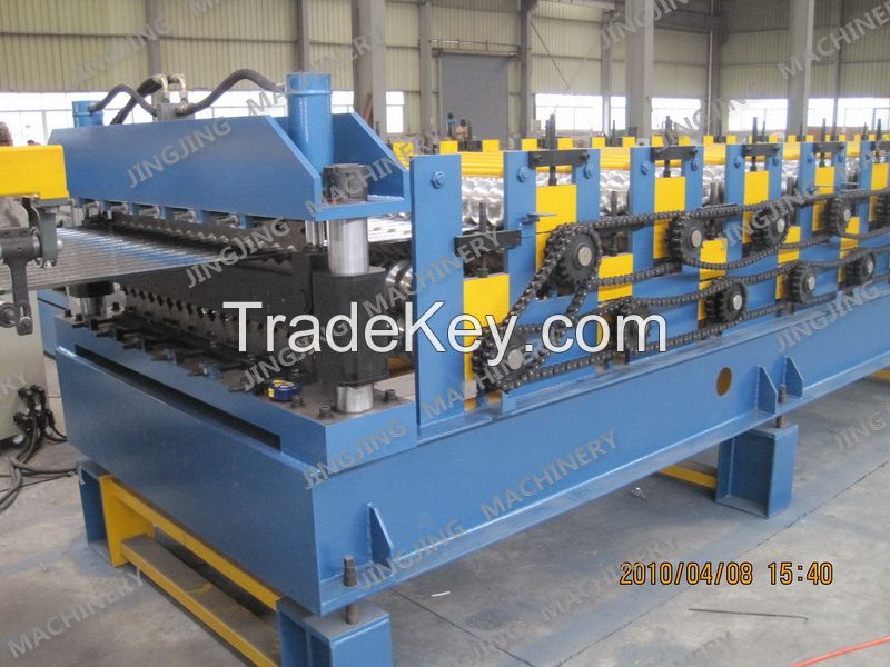 Double layer roll forming machine